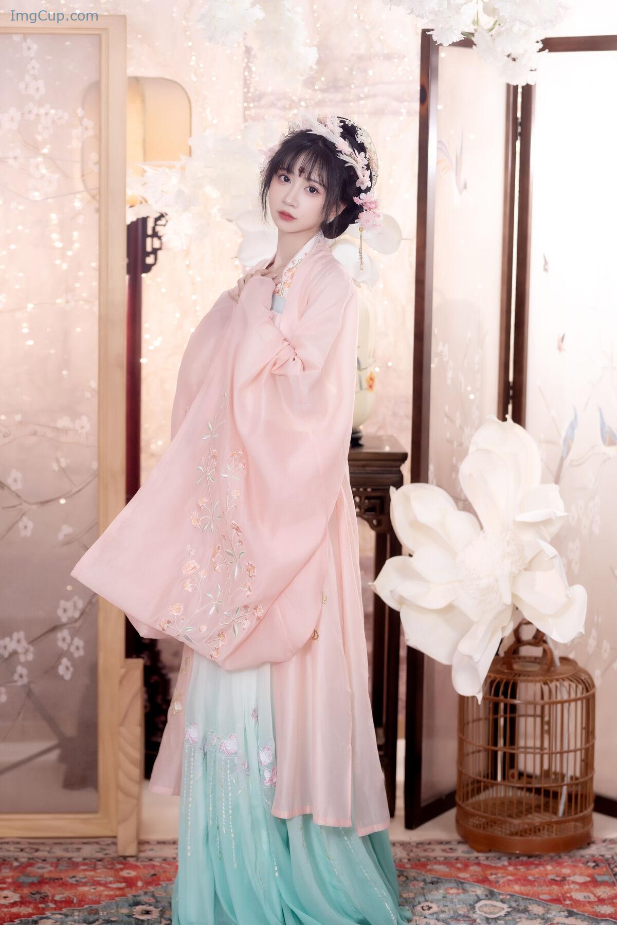 1776261181_647_YiTuYu艺图语-Vol7843-Qi-Luo-Sheng-De-Xiao-Su-Su.jpg 1776261181 647 YiTuYu艺图语 Vol7843 Qi Luo Sheng De Xiao Su Su