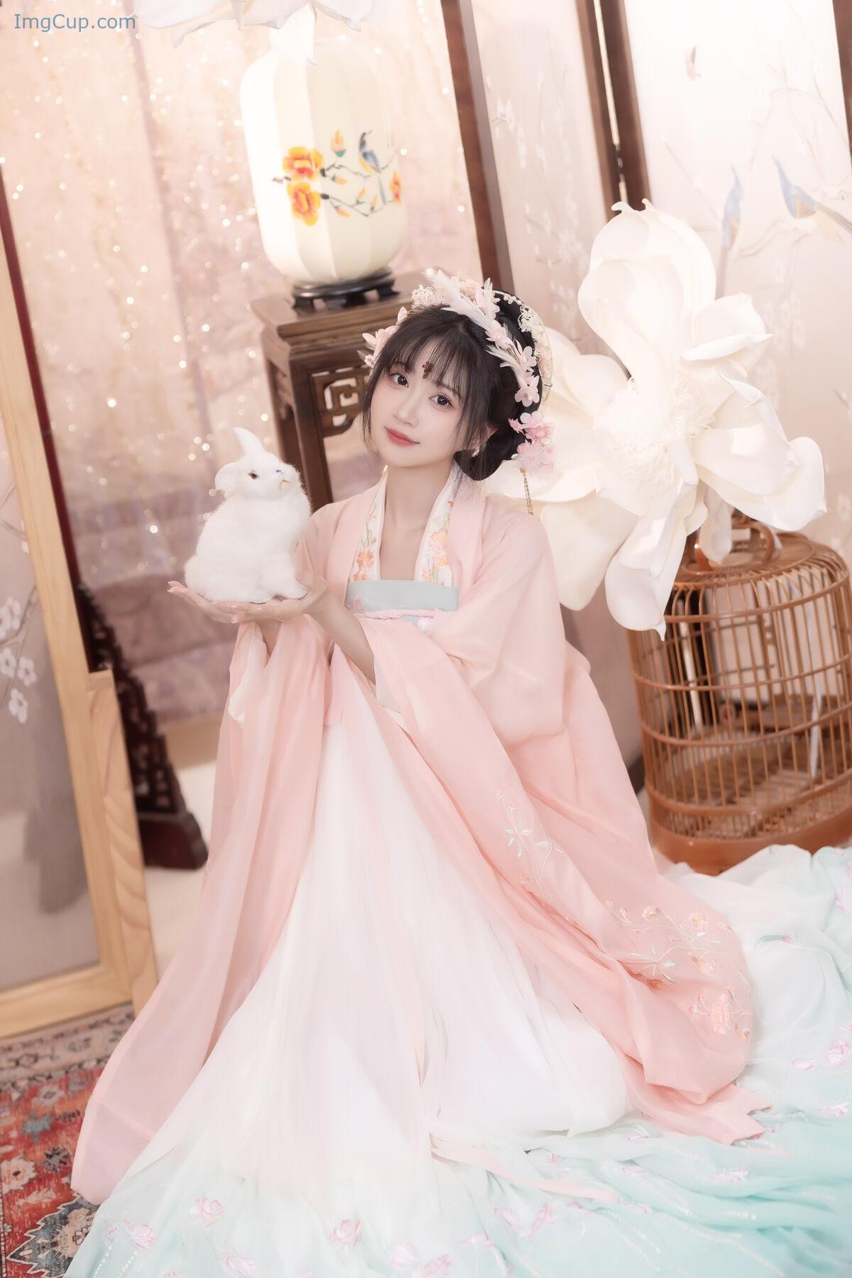 1776261185_727_YiTuYu艺图语-Vol7843-Qi-Luo-Sheng-De-Xiao-Su-Su.jpg 1776261185 727 YiTuYu艺图语 Vol7843 Qi Luo Sheng De Xiao Su Su