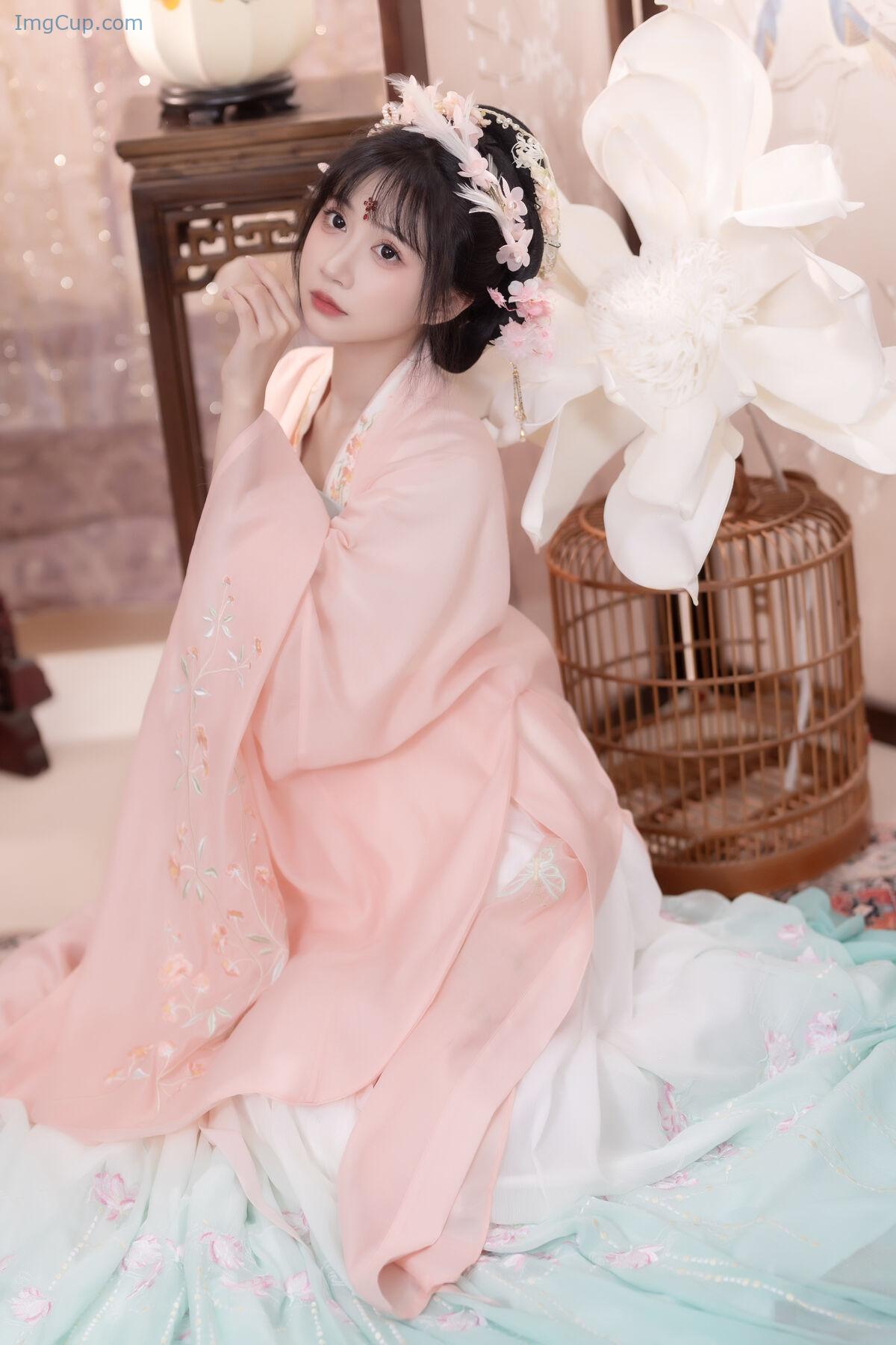 1776261194_646_YiTuYu艺图语-Vol7843-Qi-Luo-Sheng-De-Xiao-Su-Su.jpg 1776261194 646 YiTuYu艺图语 Vol7843 Qi Luo Sheng De Xiao Su Su