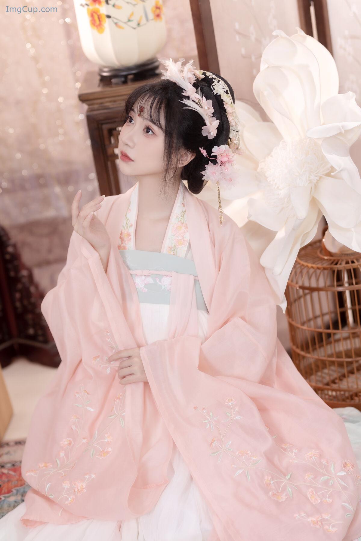 1776261232_685_YiTuYu艺图语-Vol7843-Qi-Luo-Sheng-De-Xiao-Su-Su.jpg 1776261232 685 YiTuYu艺图语 Vol7843 Qi Luo Sheng De Xiao Su Su