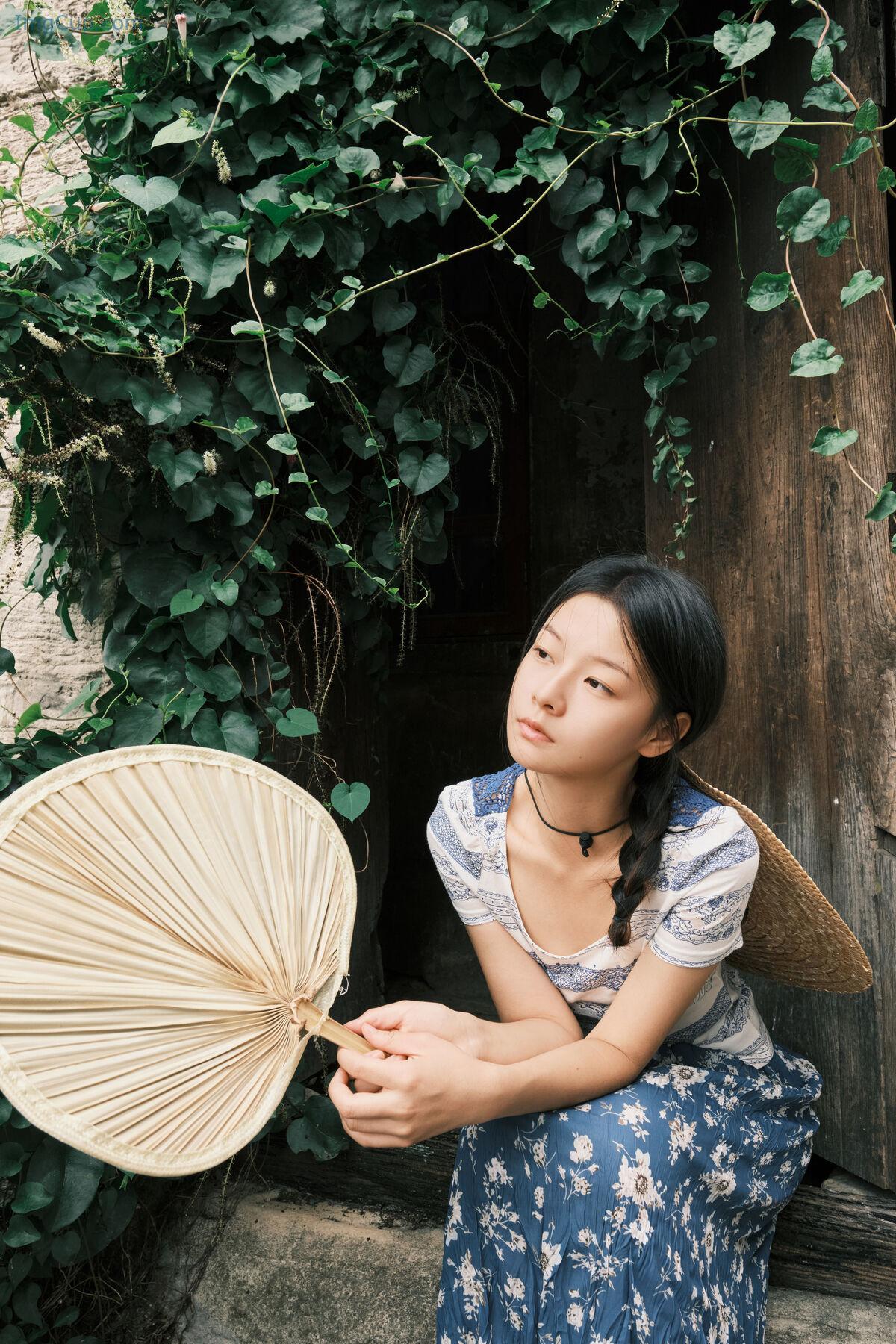 1776278111_583_YiTuYu艺图语-Vol7841-Hu-Die-Mei-Mei.jpg 1776278111 583 YiTuYu艺图语 Vol7841 Hu Die Mei Mei