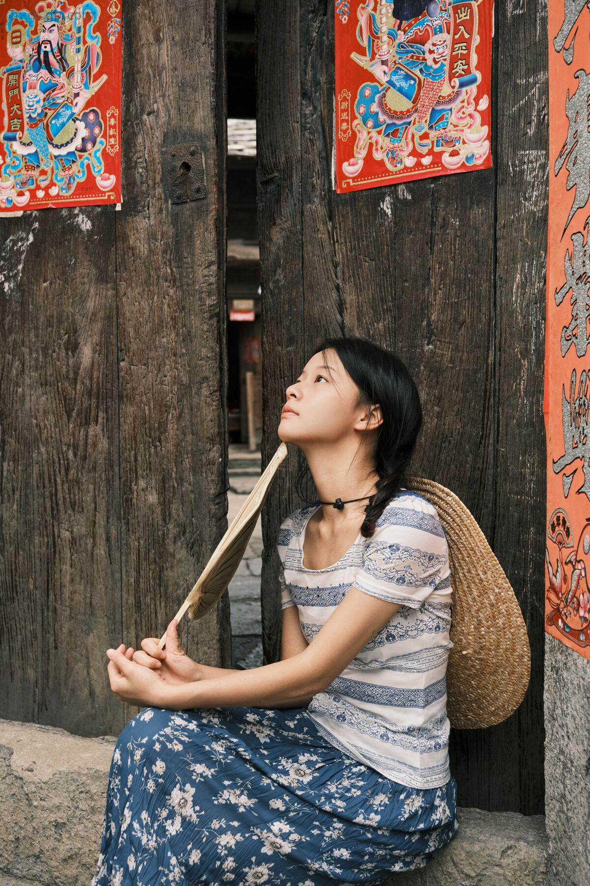 1776278137_319_YiTuYu艺图语-Vol7841-Hu-Die-Mei-Mei.jpg 1776278137 319 YiTuYu艺图语 Vol7841 Hu Die Mei Mei
