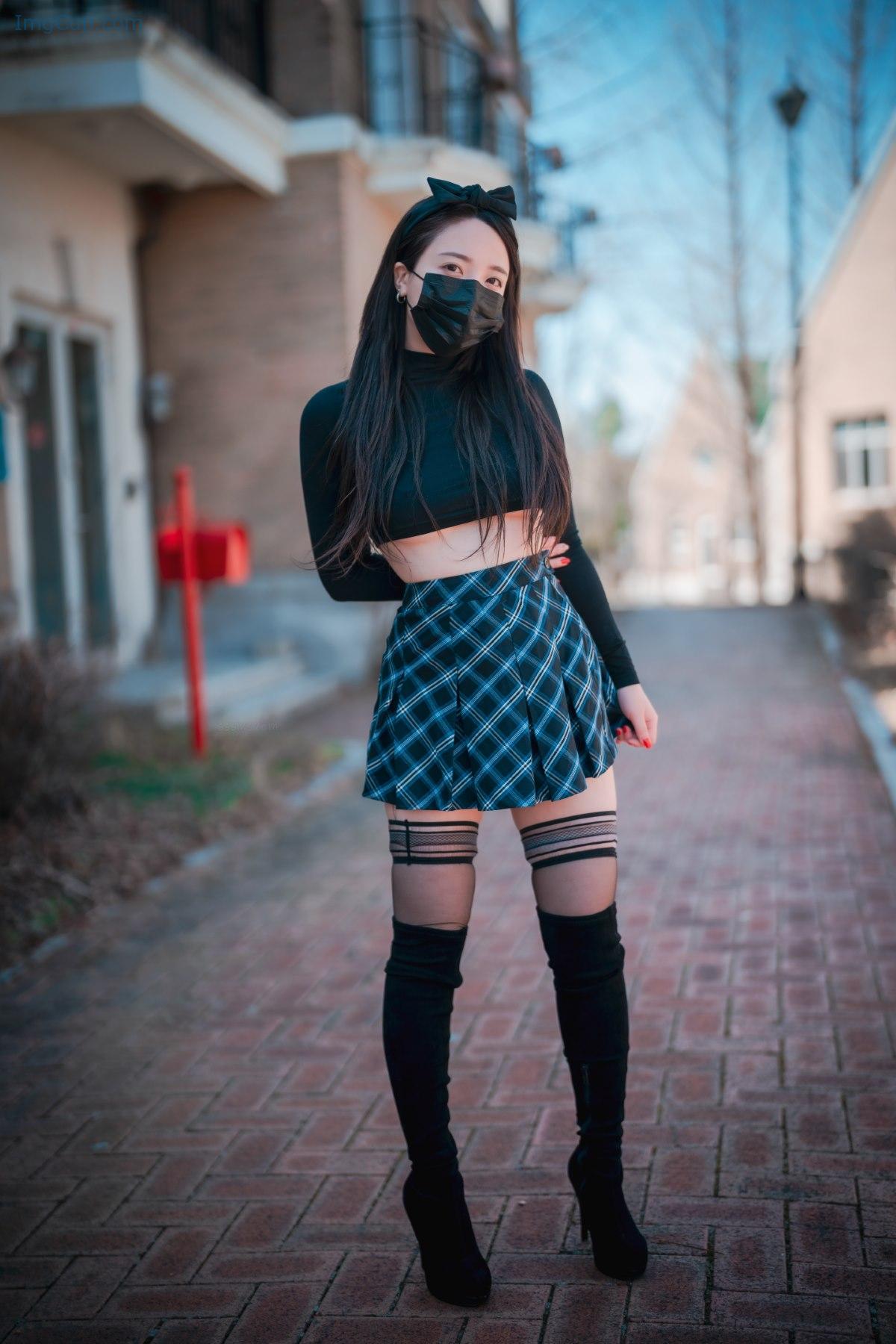 1776282720_726_DJAWA-Son-Ye-Eun-손예은-–-Early-Spring-Walk-In-March.jpg 1776282720 726 DJAWA Son Ye Eun 손예은 – Early Spring Walk In March