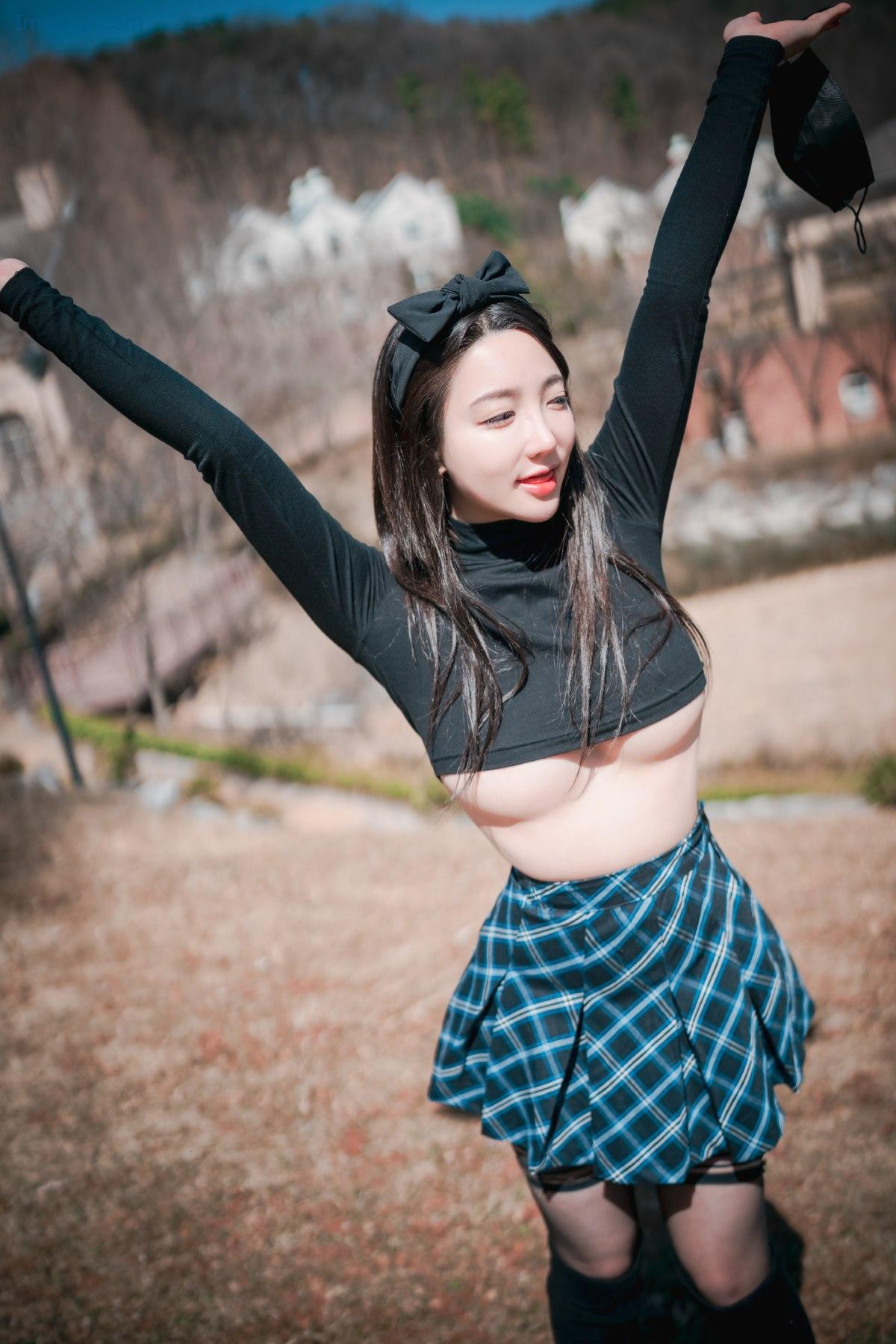 1776282776_113_DJAWA-Son-Ye-Eun-손예은-–-Early-Spring-Walk-In-March.jpg 1776282776 113 DJAWA Son Ye Eun 손예은 – Early Spring Walk In March