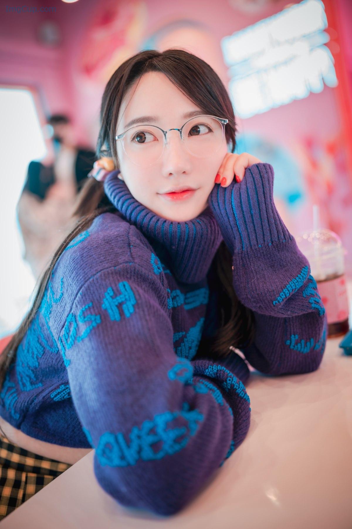 1776290604_143_DJAWA-Son-Ye-Eun-손예은-–-Early-Spring-Walk-In-March.jpg 1776290604 143 DJAWA Son Ye Eun 손예은 – Early Spring Walk In March