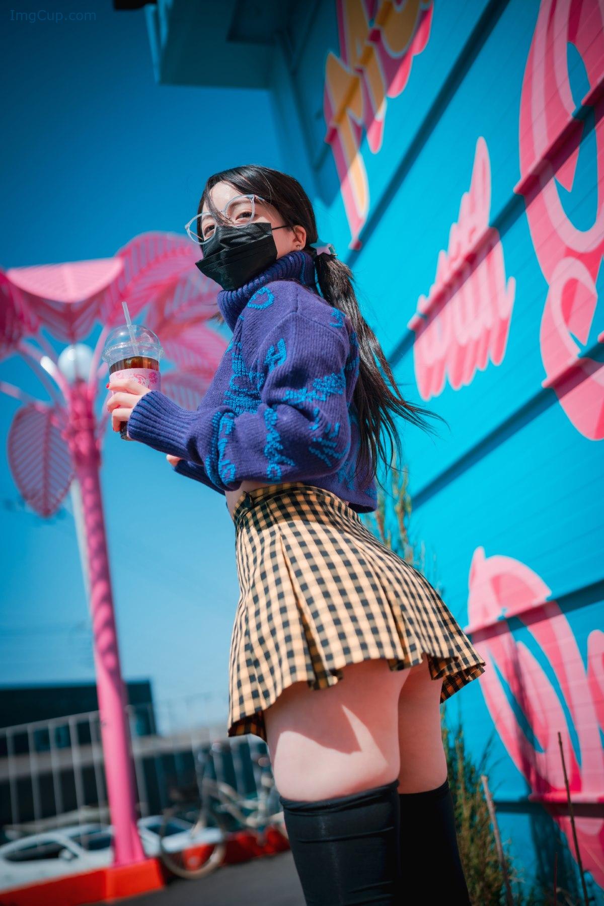 1776290655_593_DJAWA-Son-Ye-Eun-손예은-–-Early-Spring-Walk-In-March.jpg 1776290655 593 DJAWA Son Ye Eun 손예은 – Early Spring Walk In March