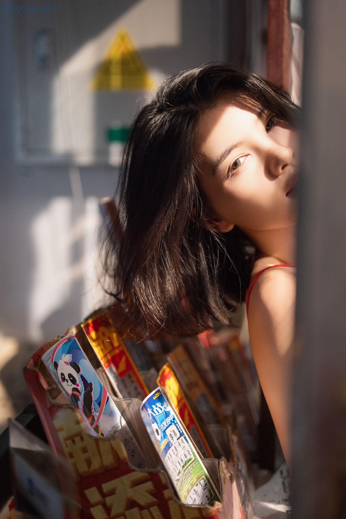 1776355418_322_YiTuYu艺图语-Vol7838-Xiu-Zi-Xin.jpg 1776355418 322 YiTuYu艺图语 Vol7838 Xiu Zi Xin