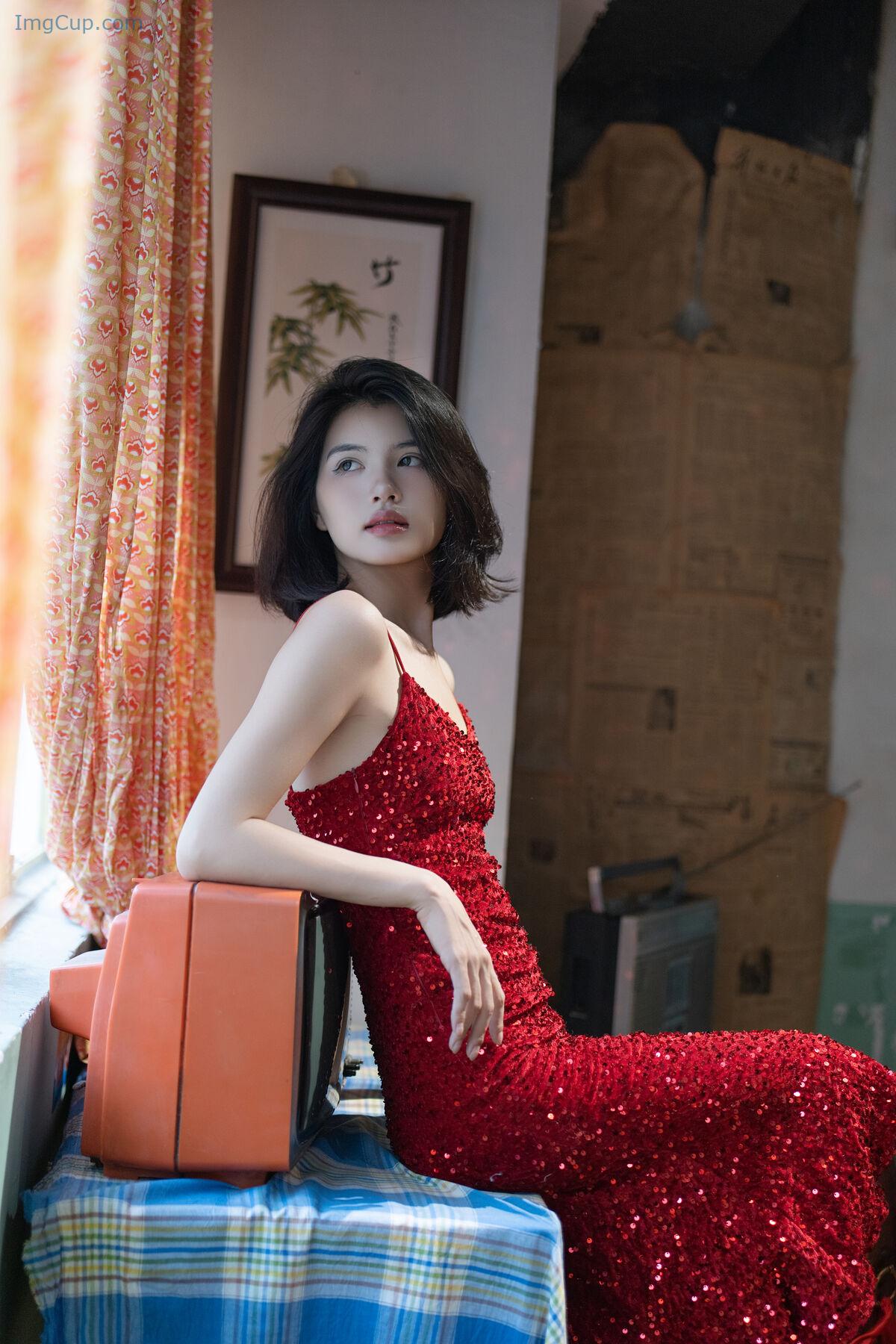 1776355479_370_YiTuYu艺图语-Vol7838-Xiu-Zi-Xin.jpg 1776355479 370 YiTuYu艺图语 Vol7838 Xiu Zi Xin