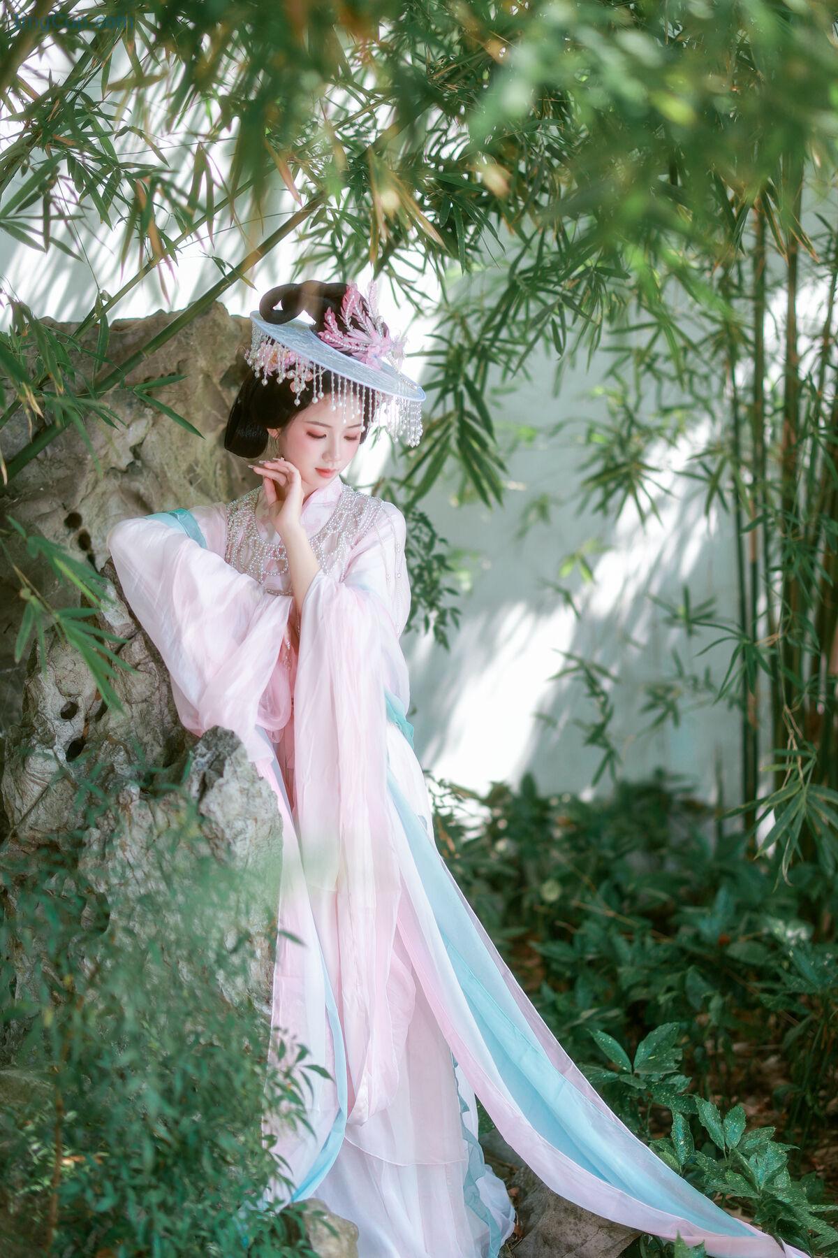 1776365034_904_YiTuYu艺图语-Vol7837-Xiao-Du-Tong-Xue.jpg 1776365034 904 YiTuYu艺图语 Vol7837 Xiao Du Tong Xue