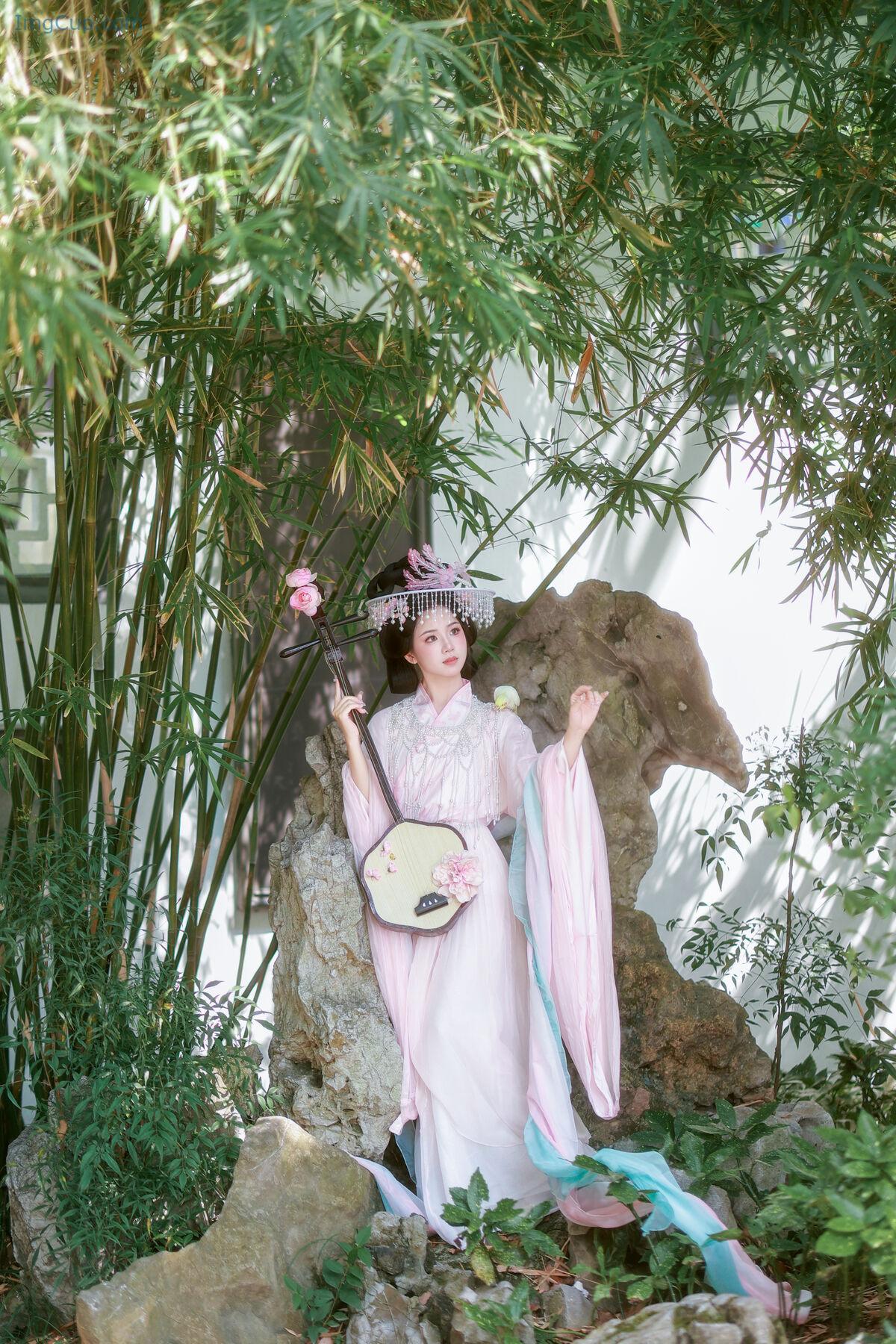 1776365040_739_YiTuYu艺图语-Vol7837-Xiao-Du-Tong-Xue.jpg 1776365040 739 YiTuYu艺图语 Vol7837 Xiao Du Tong Xue