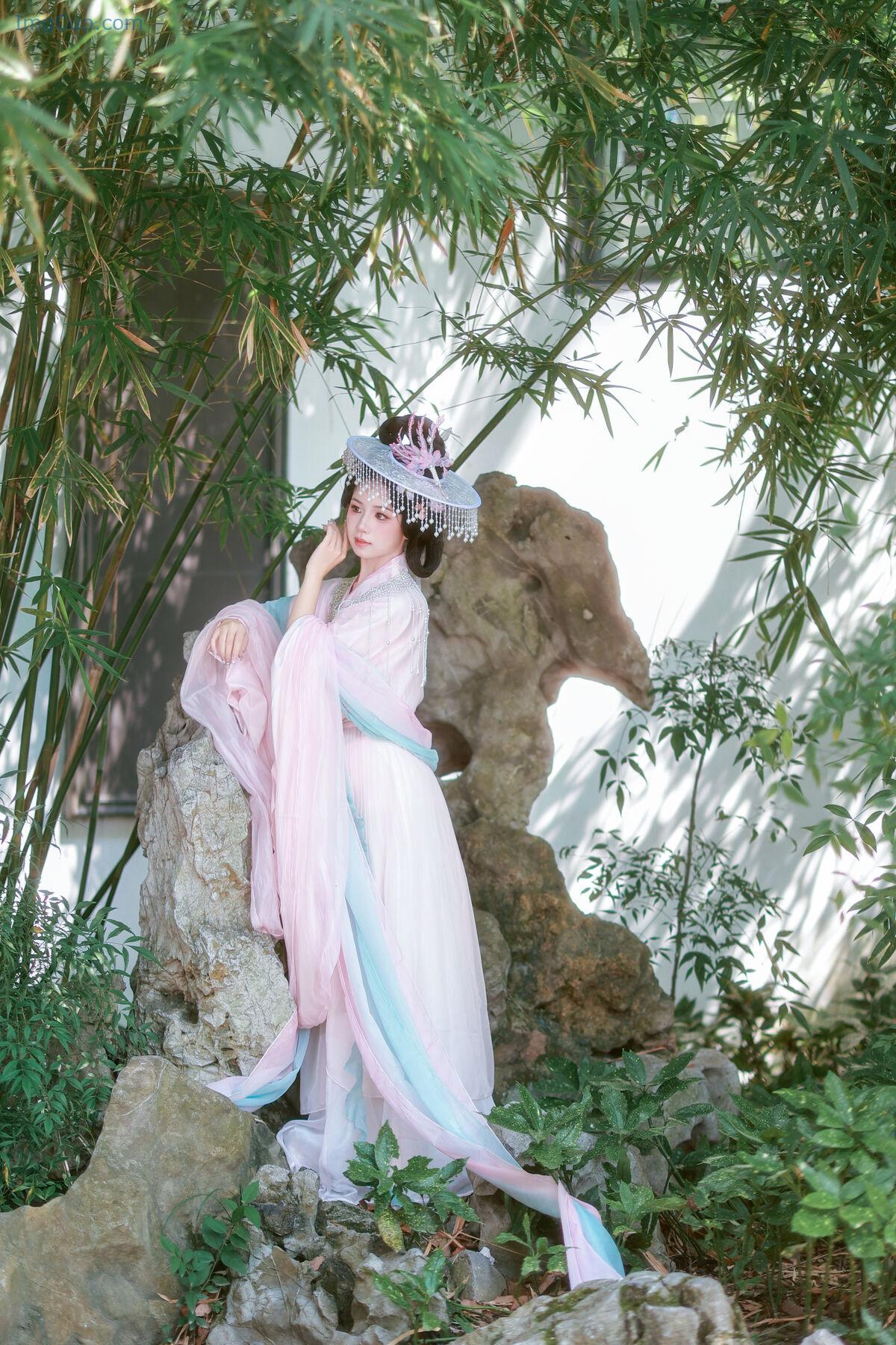1776365066_549_YiTuYu艺图语-Vol7837-Xiao-Du-Tong-Xue.jpg 1776365066 549 YiTuYu艺图语 Vol7837 Xiao Du Tong Xue