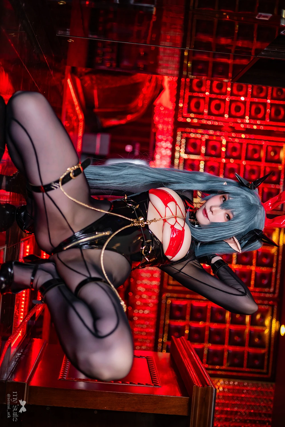 COS04P004_59.webp.webp COS04P004 59.webp