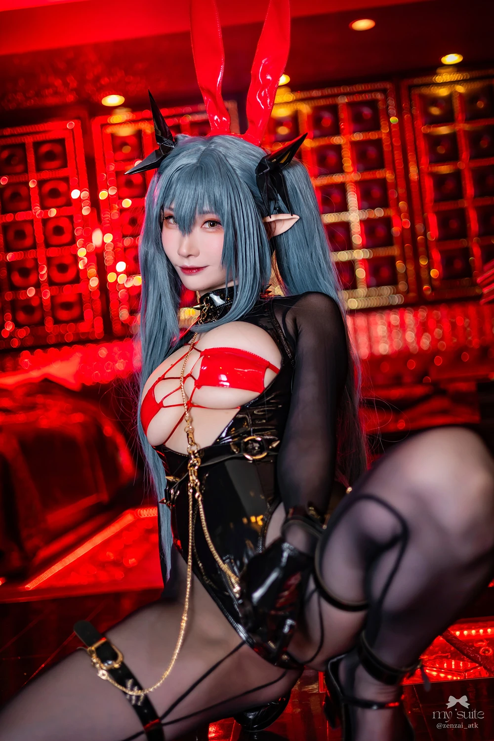 COS04P004_63.webp.webp COS04P004 63.webp