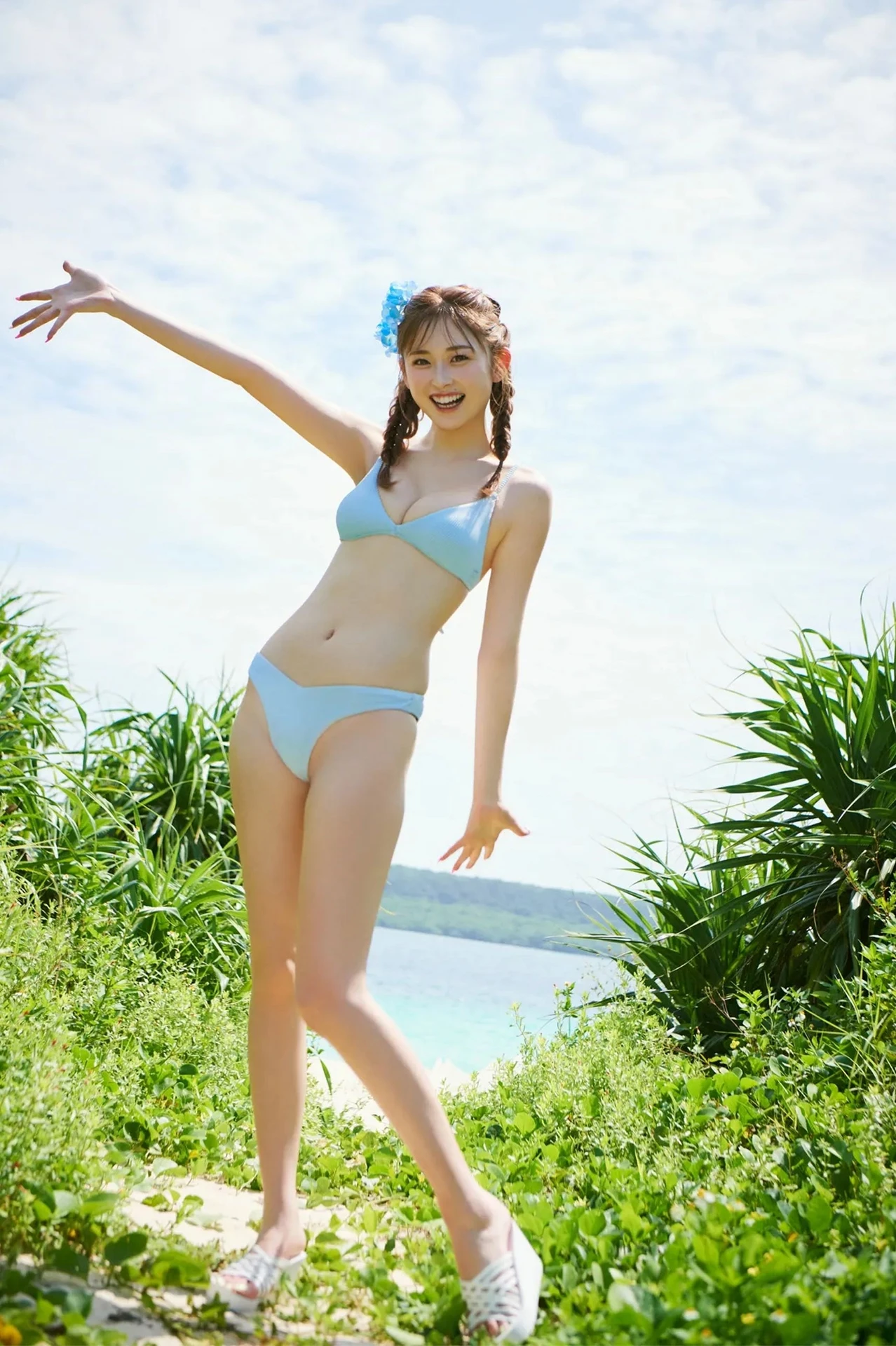 YUCAMI2ND5_2.webp.webp YUCAMI2ND5 2.webp