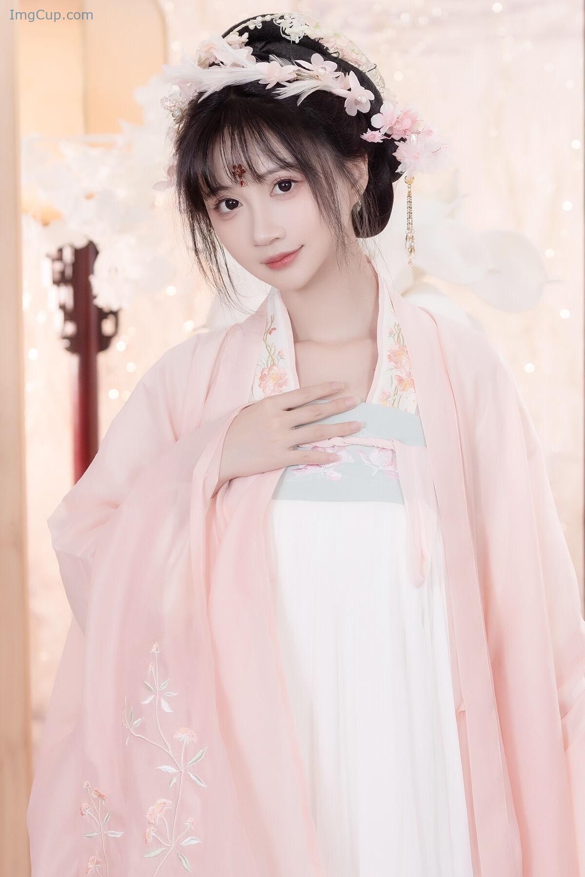 YiTuYu艺图语-Vol7843-Qi-Luo-Sheng-De-Xiao-Su-Su.jpg YiTuYu艺图语 Vol7843 Qi Luo Sheng De Xiao Su Su