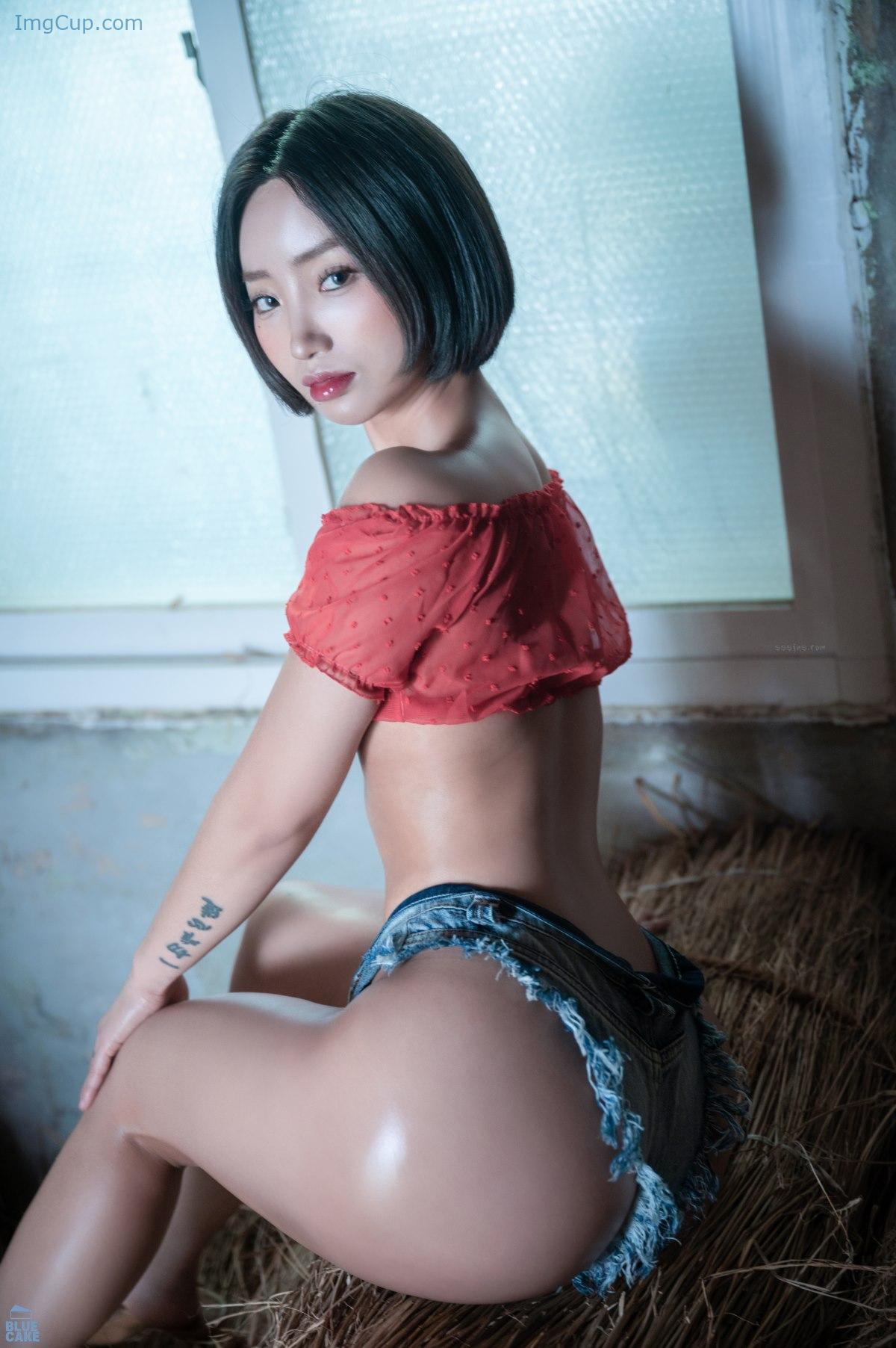 1777769685_624_BlueCake-Booty-Queen-–-Jean-RED-Ver.jpg 1777769685 624 BlueCake Booty Queen – Jean RED Ver