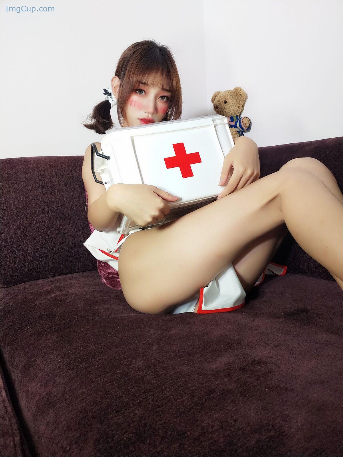 1777779073_941_Coser@沫夏小奶糕-–-护士-Part1.jpg 1777779073 941 Coser@沫夏小奶糕 – 护士 Part1