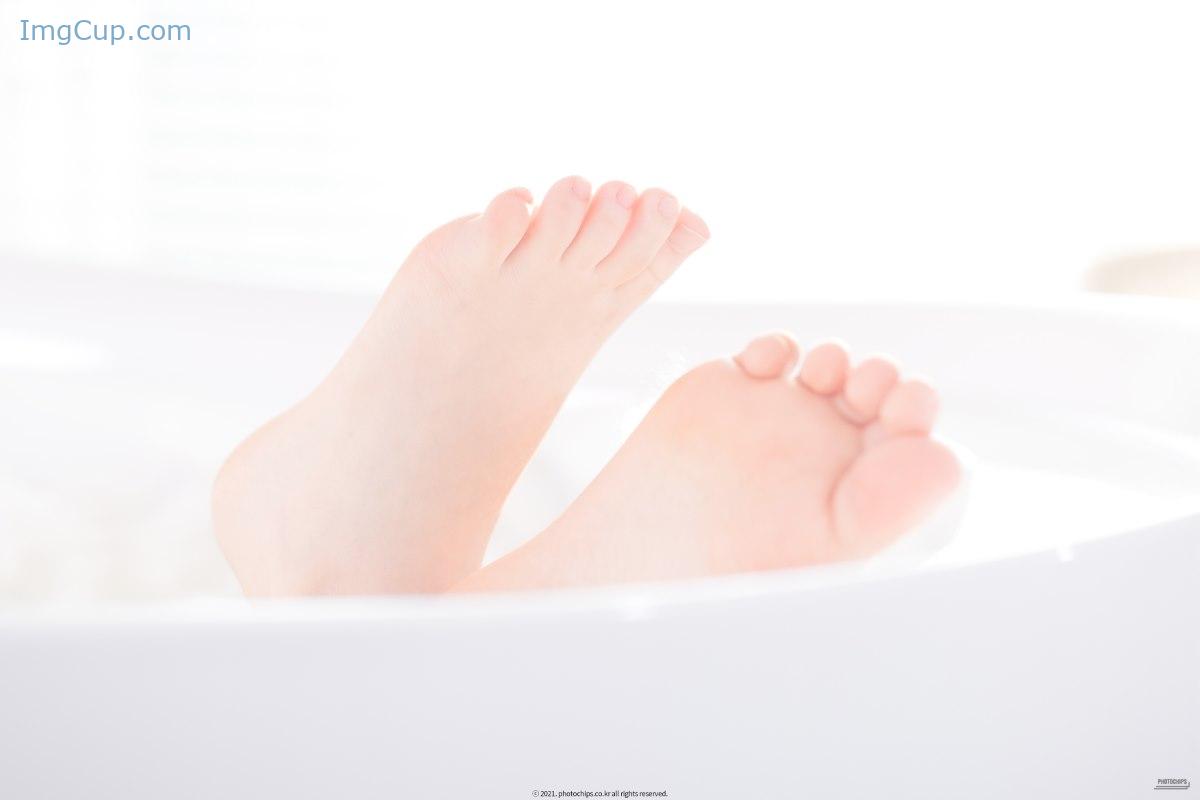 1777785369_451_PhotoChips-Vol111-No6-Sia-시아.jpg 1777785369 451 PhotoChips Vol111 No6 Sia 시아