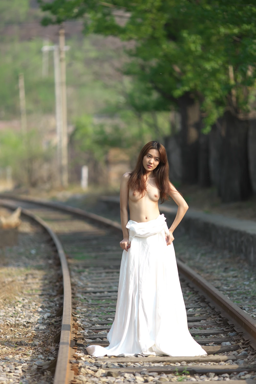 REN08M108_33.webp.webp REN08M108 33.webp