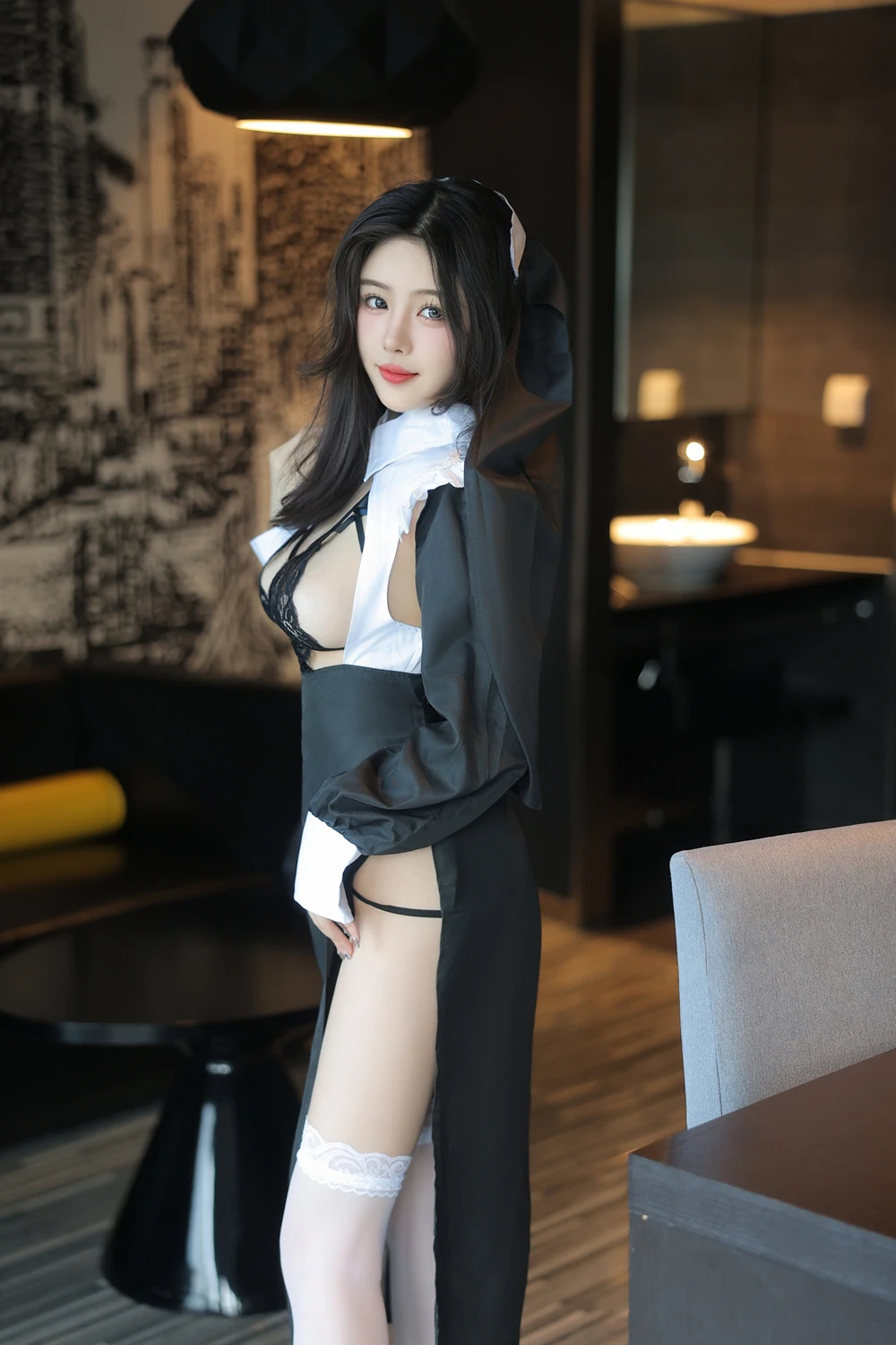 REN09M101_2.webp.webp REN09M101 2.webp