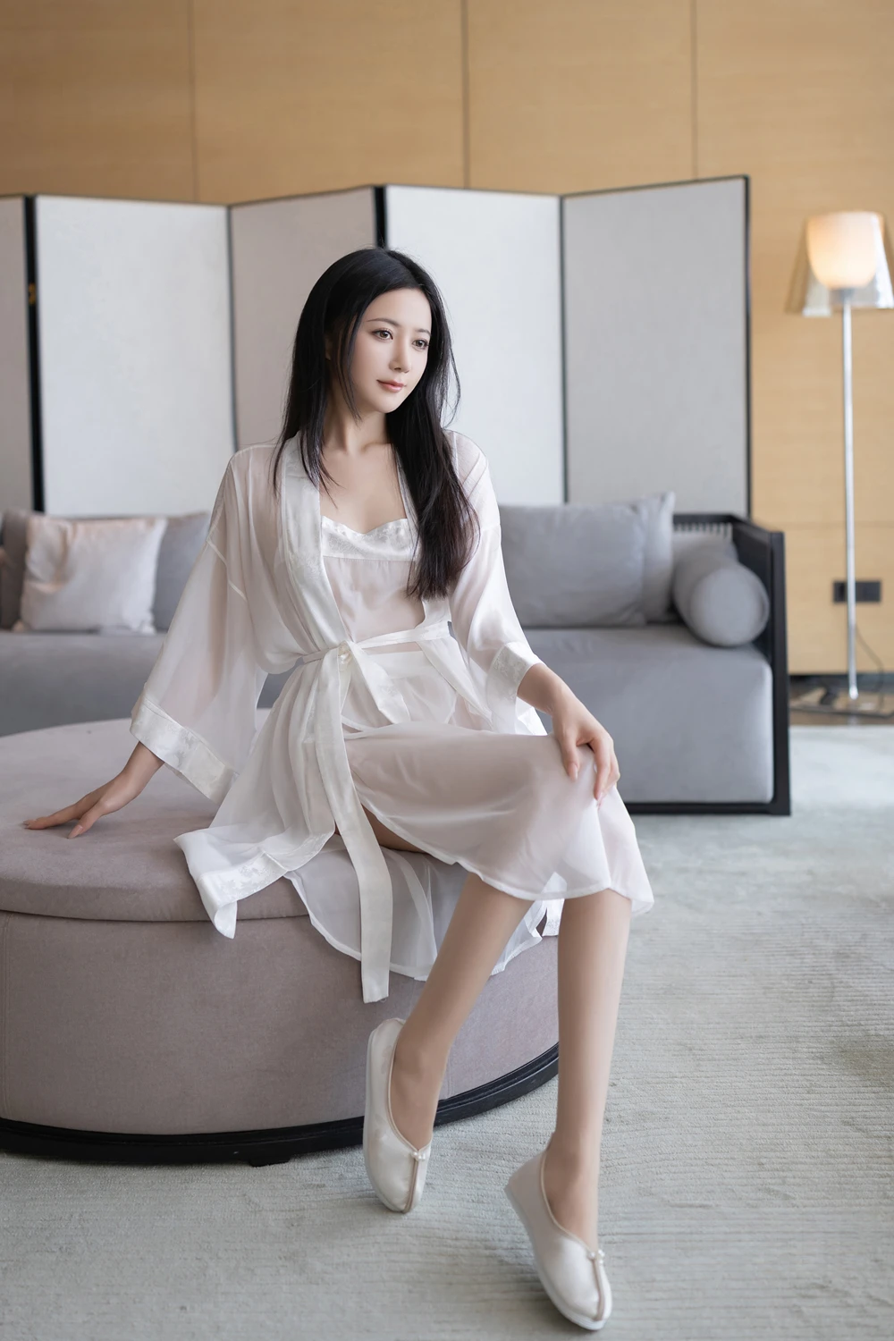 REN09M102_2.webp.webp REN09M102 2.webp