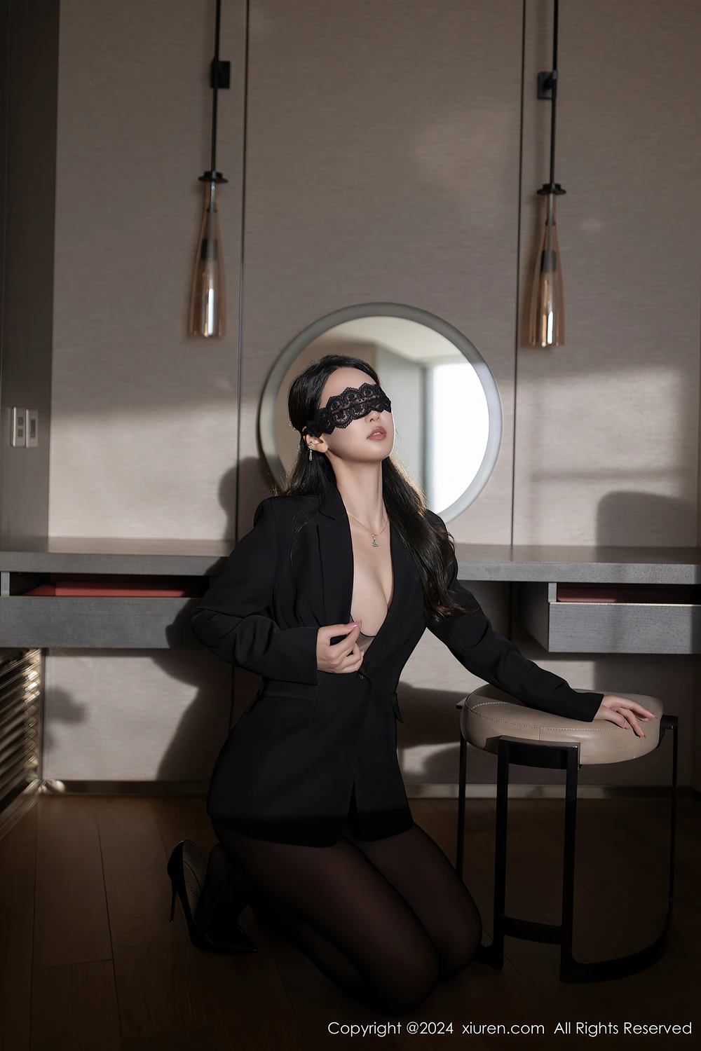 REN09M203_17.webp.webp REN09M203 17.webp
