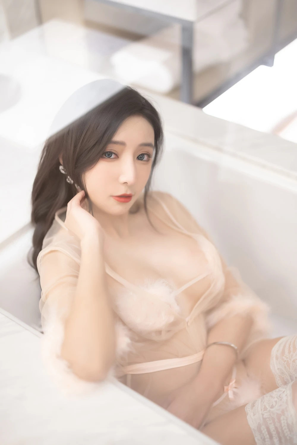 REN09M205_27.webp.webp REN09M205 27.webp