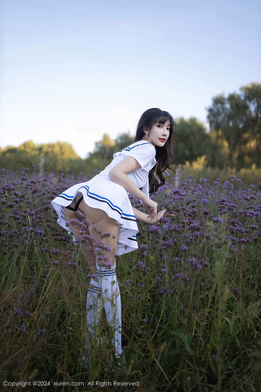 REN09M305_16.webp.webp REN09M305 16.webp