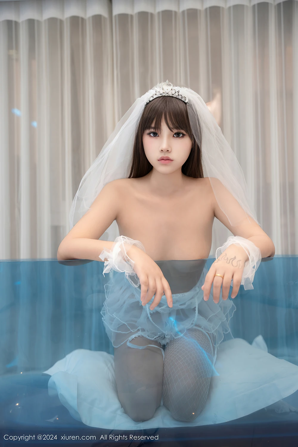REN09M309_50.webp.webp REN09M309 50.webp