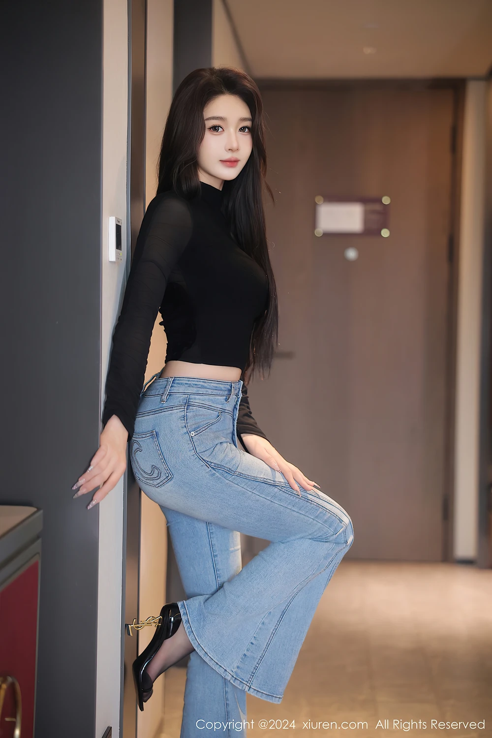 REN10M064_4.webp.webp REN10M064 4.webp