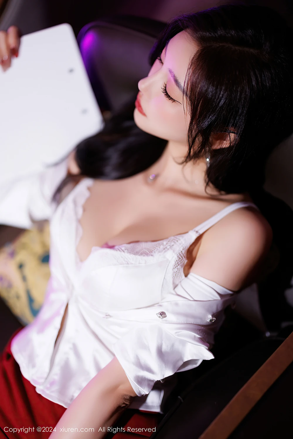 REN10M065_27.webp.webp REN10M065 27.webp