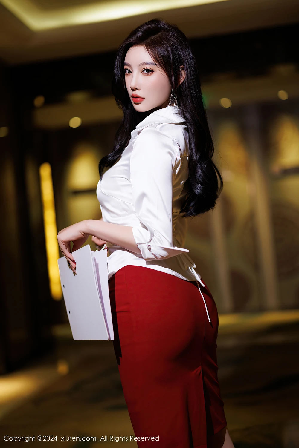 REN10M065_4.webp.webp REN10M065 4.webp