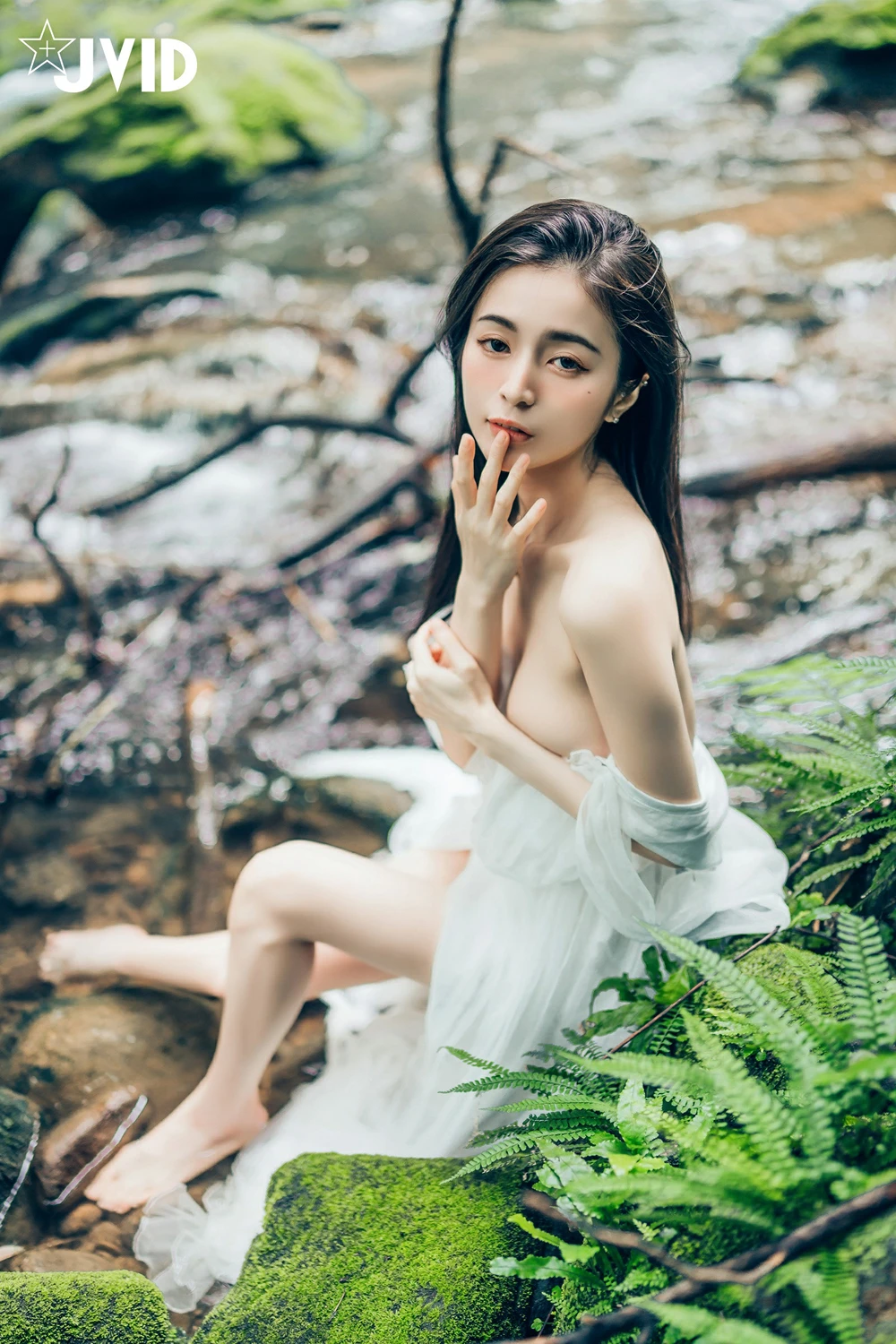 REN10M072_35.webp.webp REN10M072 35.webp