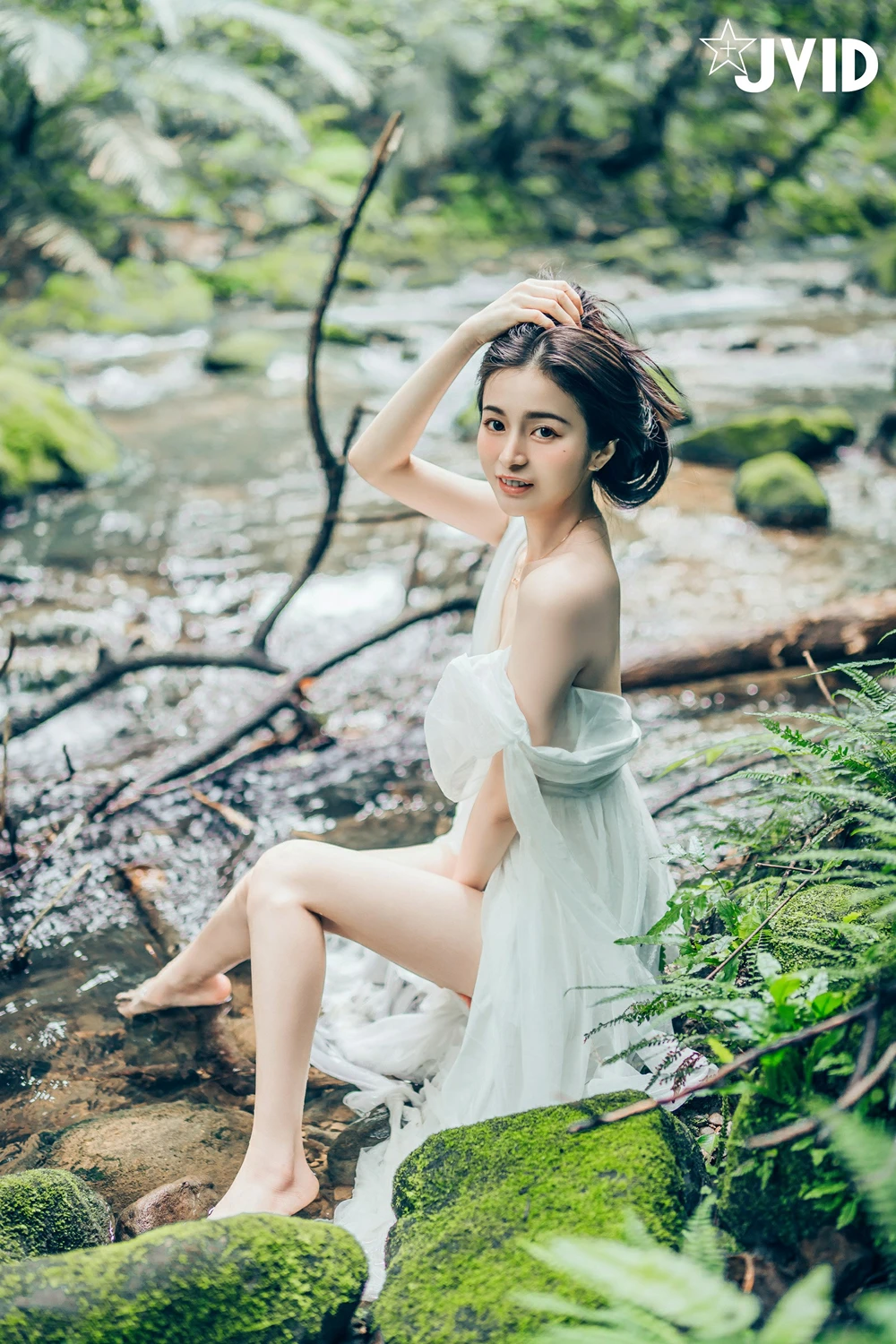 REN10M072_39.webp.webp REN10M072 39.webp