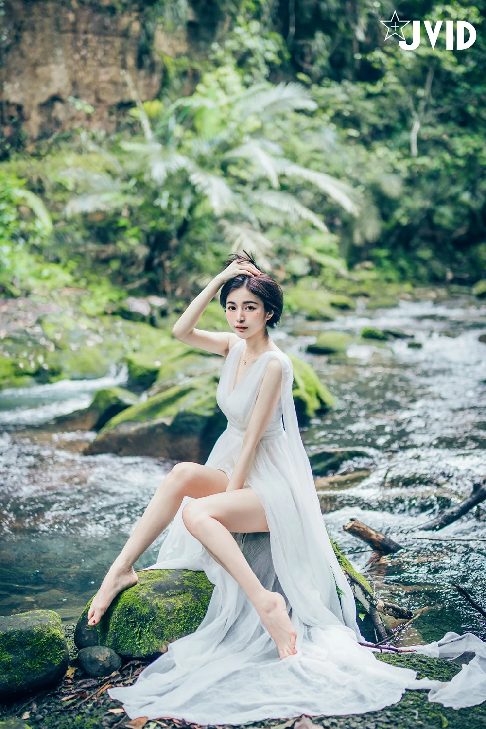 REN10M072_48.webp.webp REN10M072 48.webp