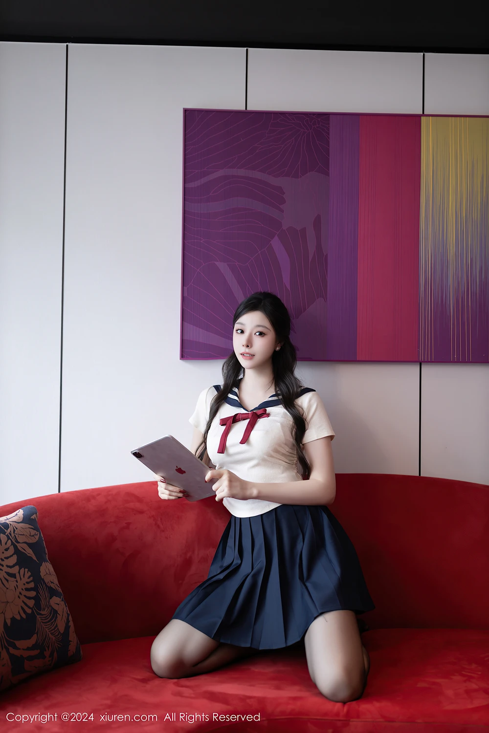 REN10M181_16.webp.webp REN10M181 16.webp